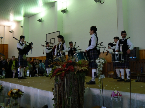 The first Czech pipes and drums
