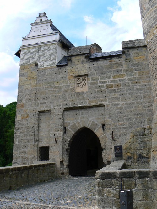 Druhá brána u Biberštejnského paláce
