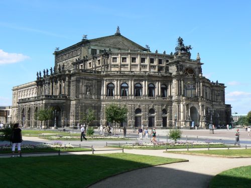 Drážďany - budova Opery