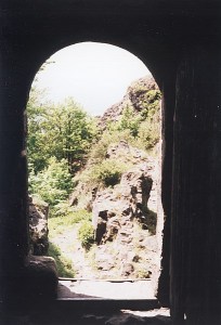 Dveře hradní věže